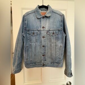 Vintage Levi’s Denim Jacket